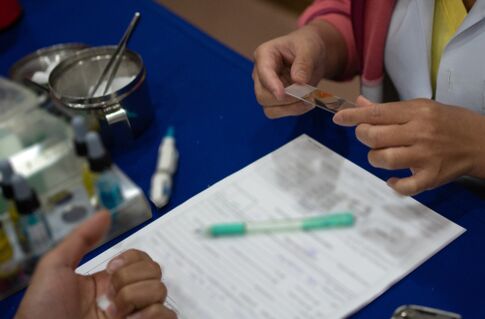 Blood donation for glucose in diabetes